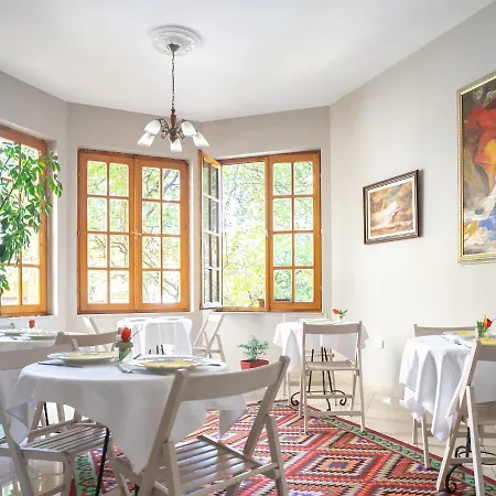 Garden Boutique Bed and breakfast *