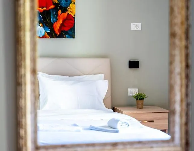 Bed & Breakfast Garden Boutique